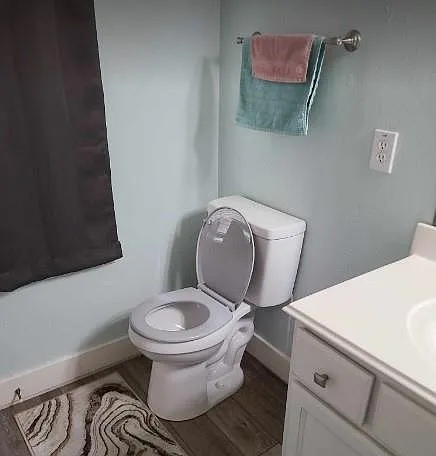 302 Kings Port St — Photo 10