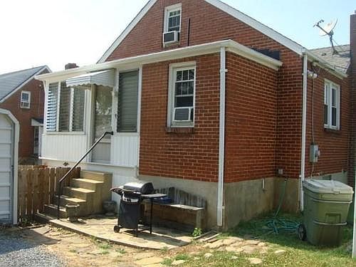 3rd image of 840 Maryland Ave