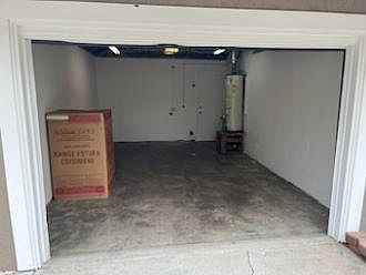 4th image of 15546 Eucalyptus Ave