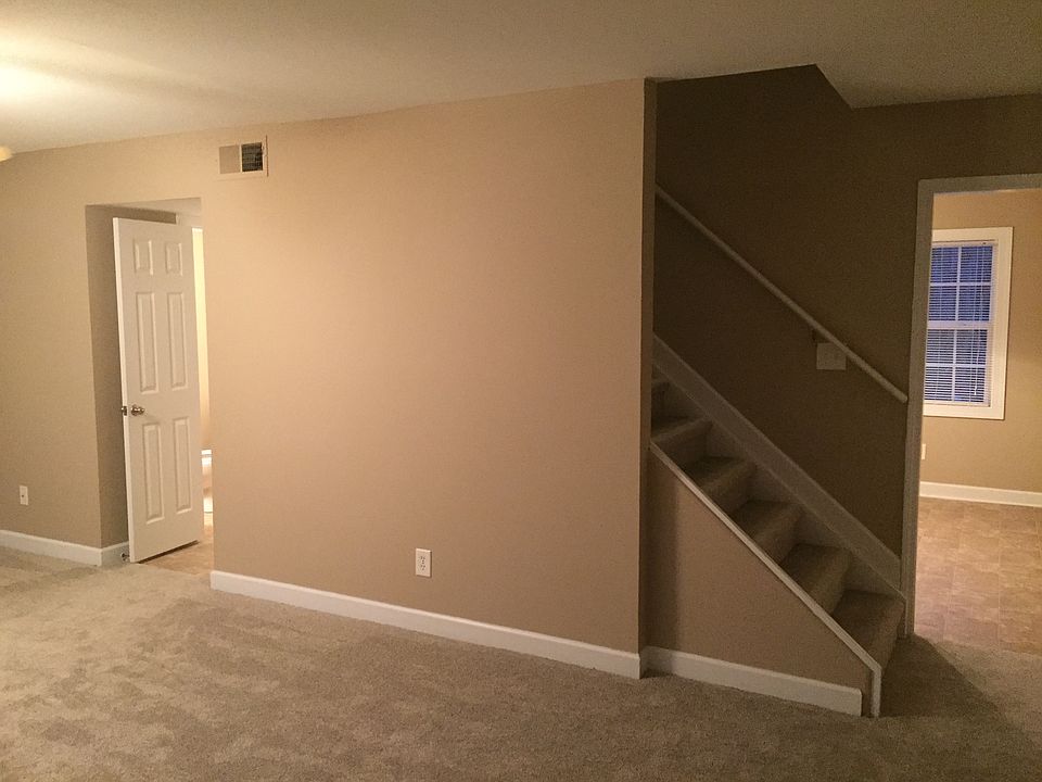 Entrance view Living Room