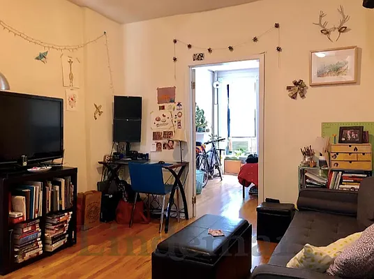 Rented by Lindemar LLC | media 30