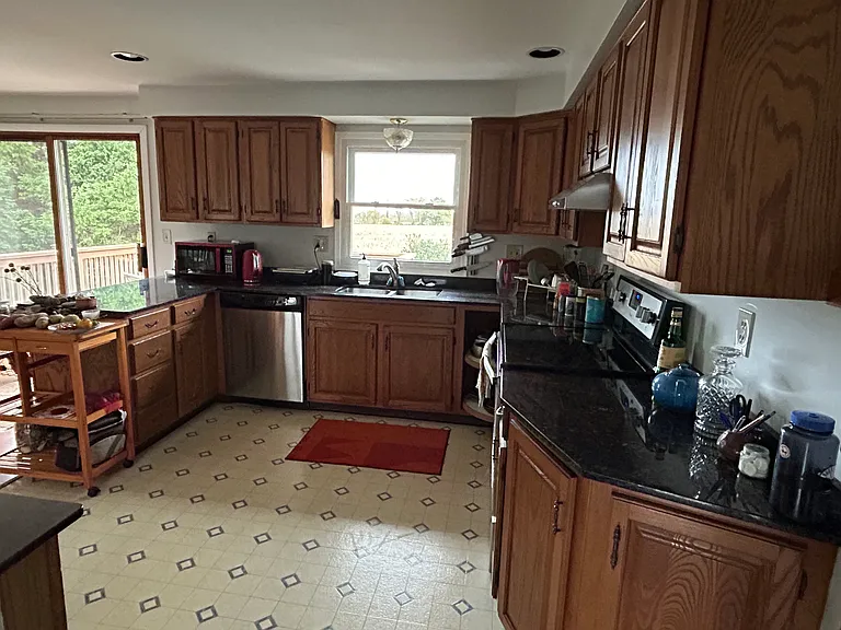 155 Center View Dr — Photo 8