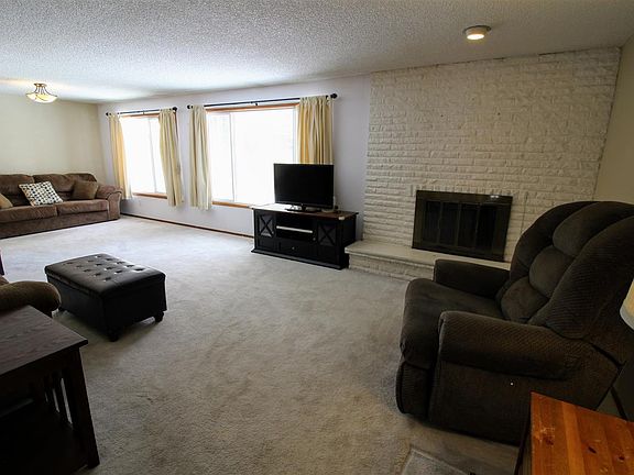 4th image of 5223 W Myrtlewood Ct