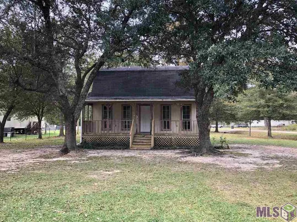 21237 Jon Michelle Dr, Zachary, LA 70791