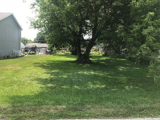1st image of 5509 Oakwood Dr