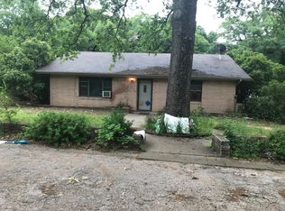 2202 Woody Rd, Dallas, TX 75253