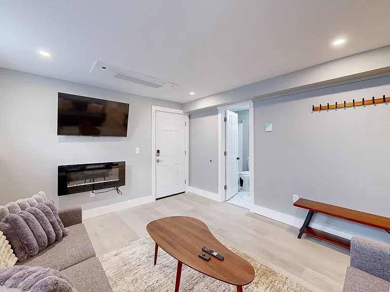 44 Hall St #0 — Photo 3