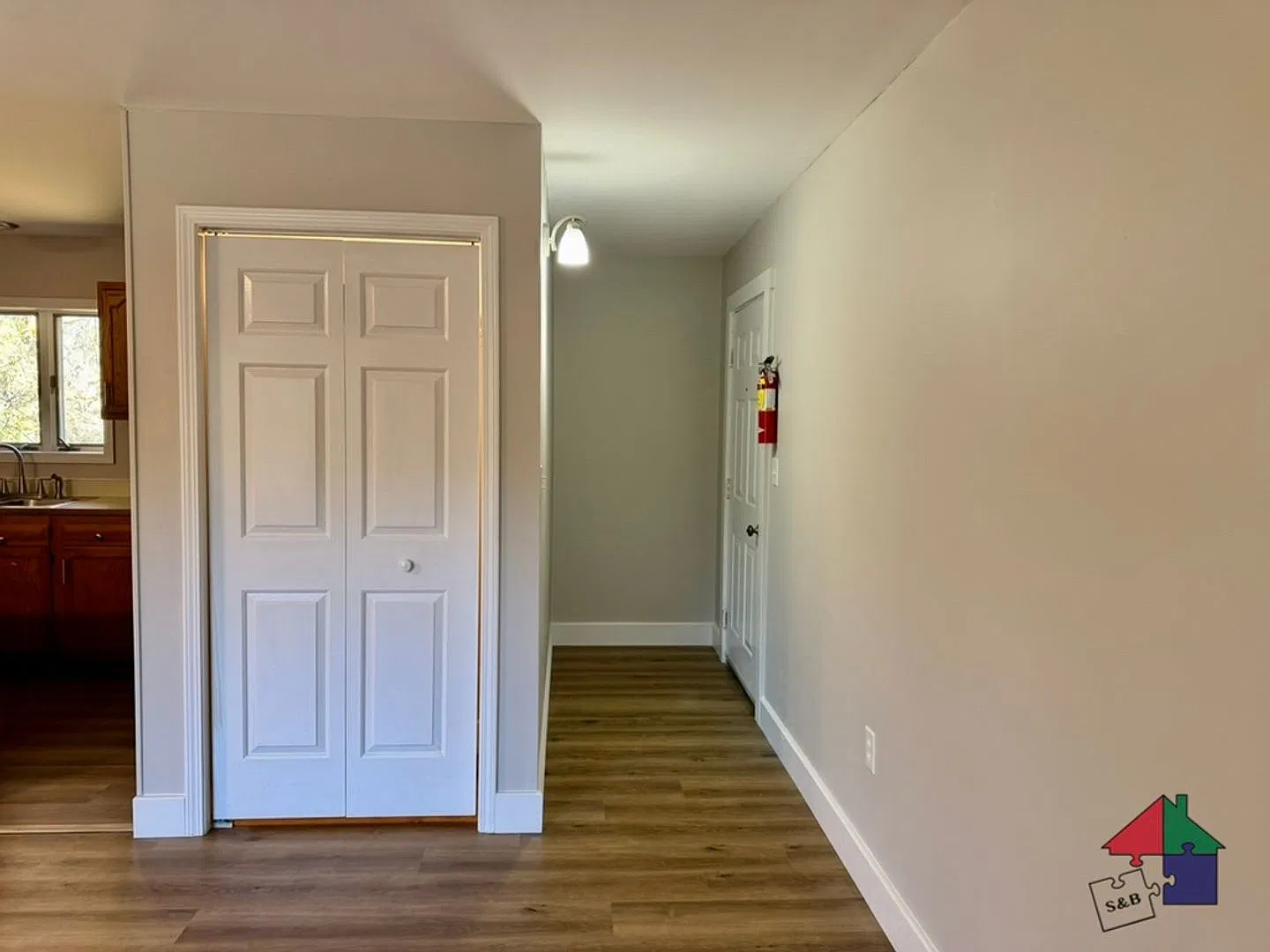 400 South Barre Rd — Photo 3