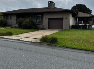 509 Von Bergen St, Old Forge, PA 18518