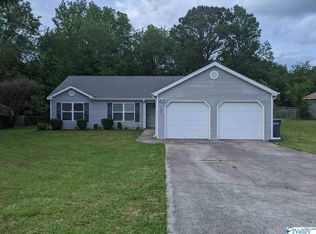 1605 McKee Rd, Toney, AL 35773