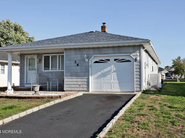 16 Saint Kitts Drive, Toms River, NJ 08757