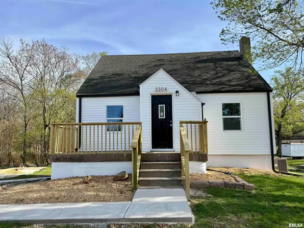 3304 E Washington St, East Peoria, IL 61611