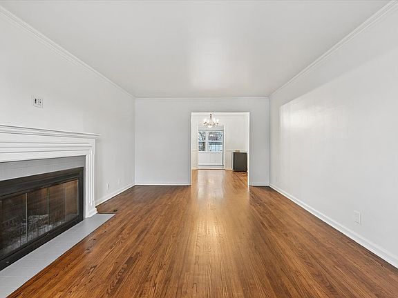 5th image of 3407 E 5th Pl