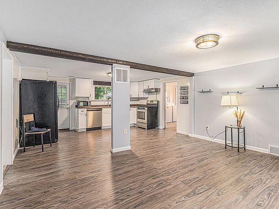 3rd image of 30161 Wolf Ave