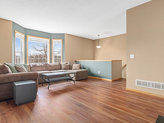 2nd image of 4108 Parker Trl
