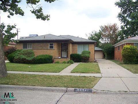 1st image of 23541 Beverly St