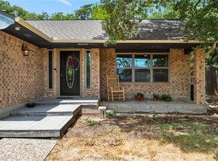 2005 Quail Hollow Dr, Bryan, TX 77802