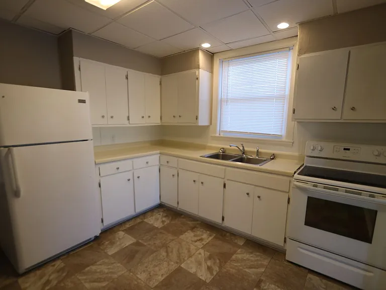 104 S Garfield Ave — Photo 12