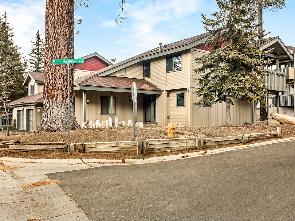 Goldmine Woods Ln