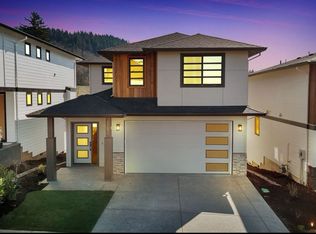 3280 SW 43rd St, Gresham, OR 97080