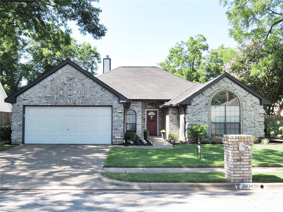 1st image of 2604 Tall Meadow Ct
