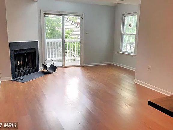 4th image of 4435 Pembrook Village Dr #115