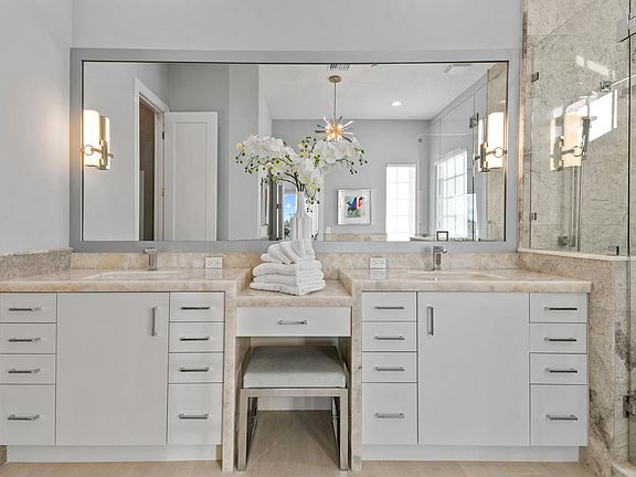 5th image of 13545 Treasure Cove Cir