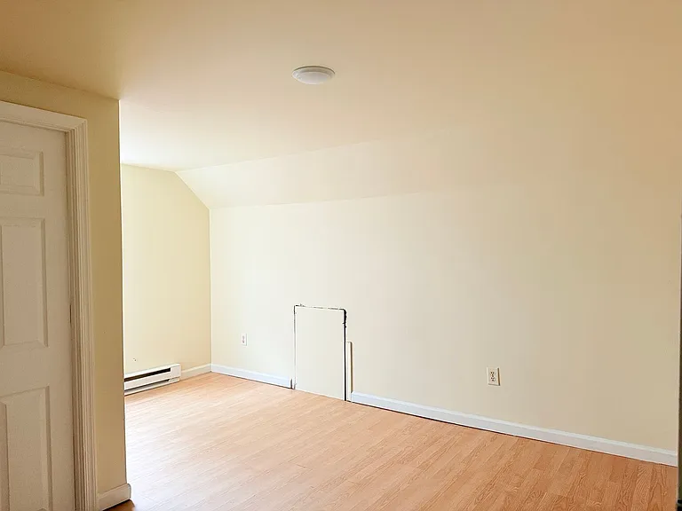 32715 Bi State Blvd — Photo 10