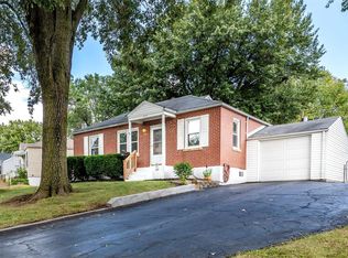 315 Derhake Rd, Florissant, MO 63031