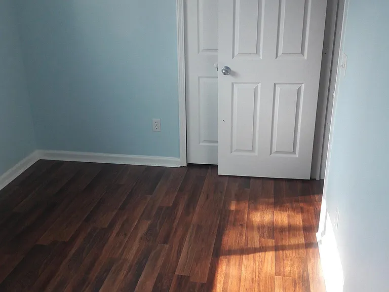 23825 Methuen Ave — Photo 9