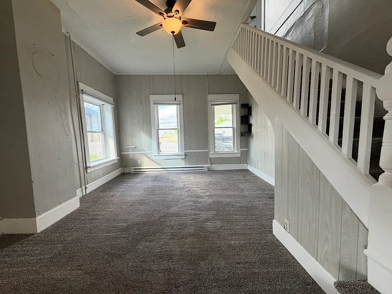 304 E Main St #3 — Photo 5