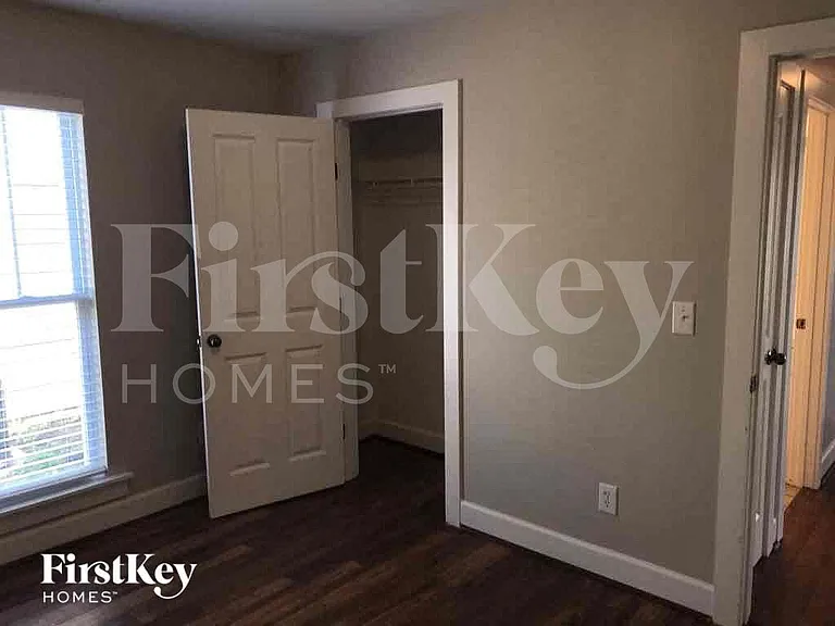 153 Creekstone Trl — Photo 16