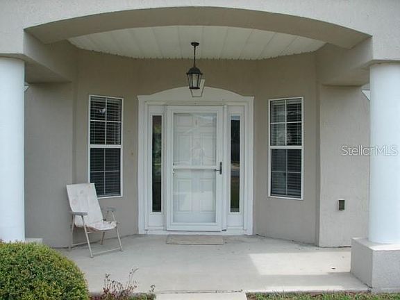 3rd image of 3033 NE 27th St