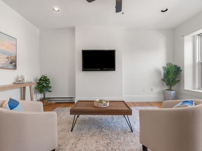 77 Pearl St APT 3, Chelsea, MA, 02150