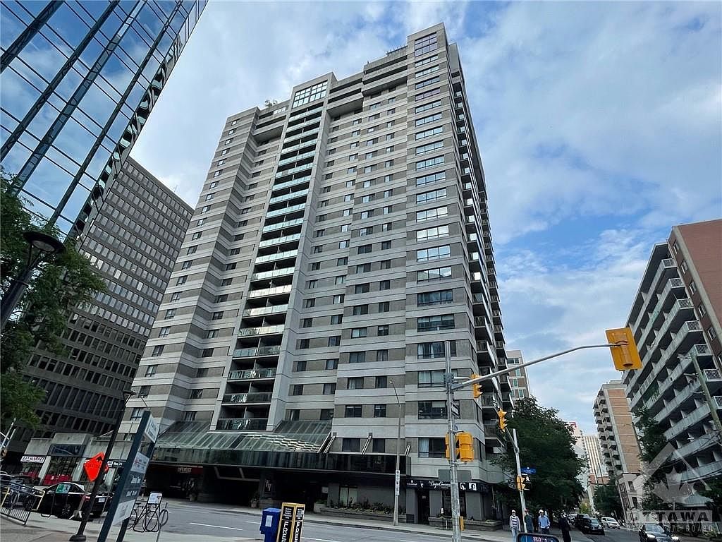 199 Kent St W 21 Ottawa On K2p 2k8 Zillow