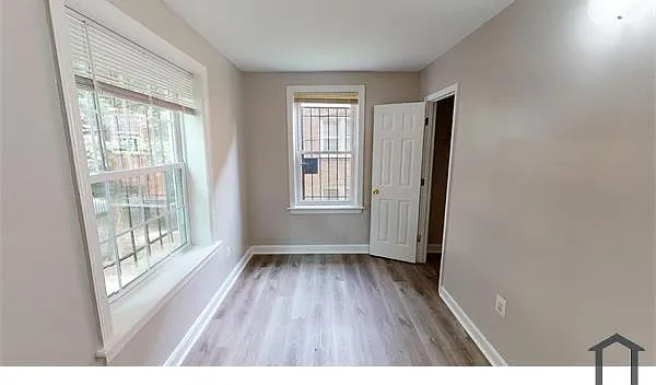 3 bed, $2,549 — Photo 4