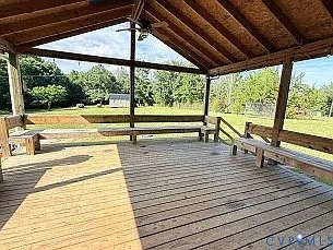 4 bed, 3.0 bath, 2040 sqft, $2,500 — Photo 4