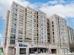 2 Neptune Dr #402, Toronto, ON M6A 3E6