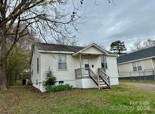 1309 13th St NE, Hickory, NC 28601
