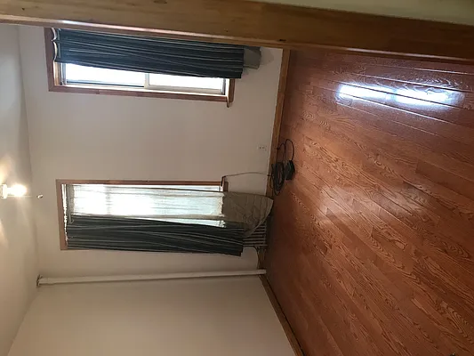 Rented by B A Constultants | media 12