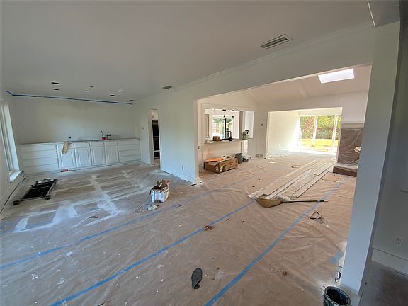5th image of 11336 Valley Dale Dr