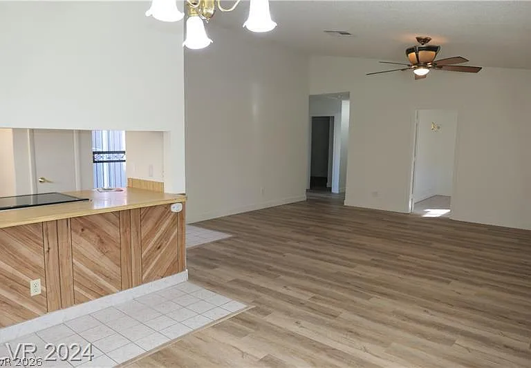 3335 Racquet St — Photo 6