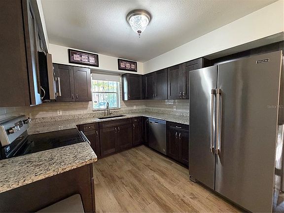 5th image of 3230 W Saint Conrad St