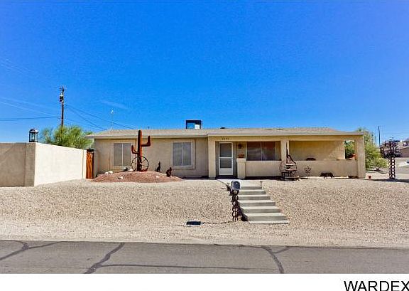 2nd image of 2575 Hillview Dr