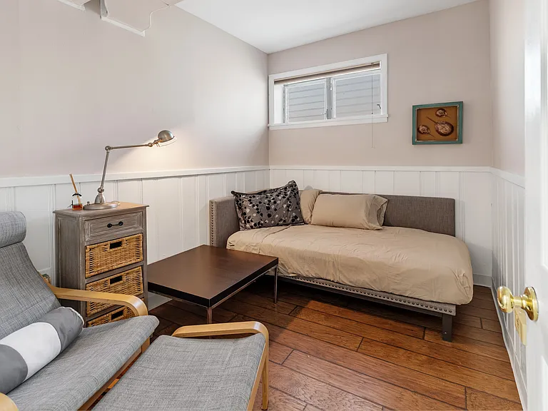 89 Jobs Ln #4 — Photo 7