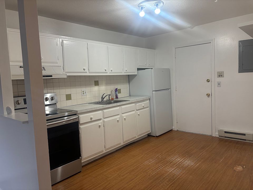 1st image of 61 Storey Ave APT 6