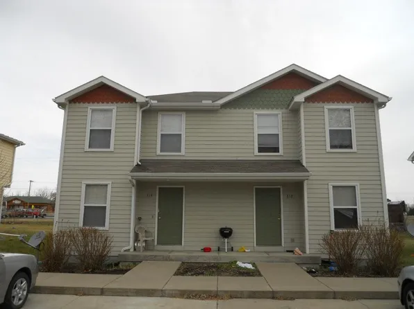 312 Baker St, Baldwin City, KS 66006