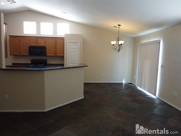4th image of 5910 Creekside Sands Ln