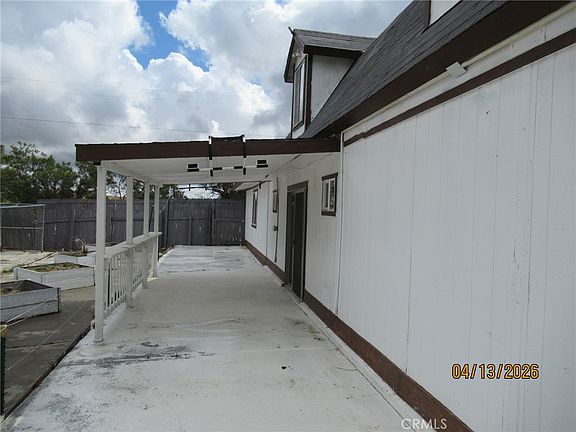 3rd image of 37650 Tripp Flats Rd