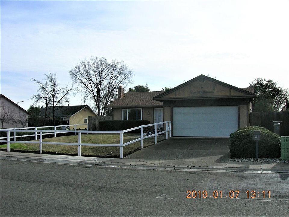 1st image of 216 Grace Ave